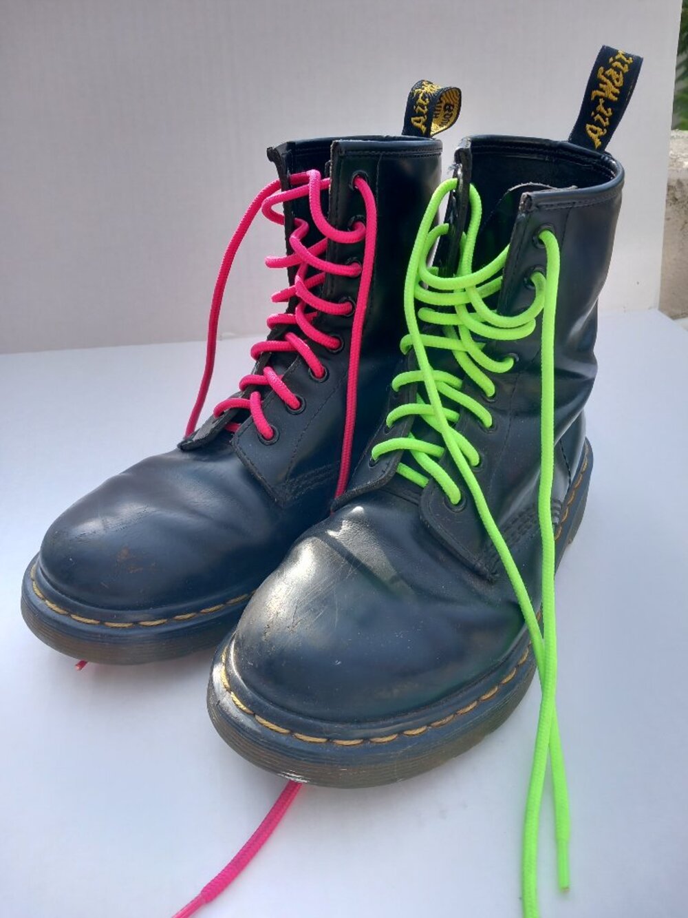 Dr. Martens Air Wair Men's 7/US Women's 6 Black Leather Hiking Boot Lace Up - Picture 1 of 15